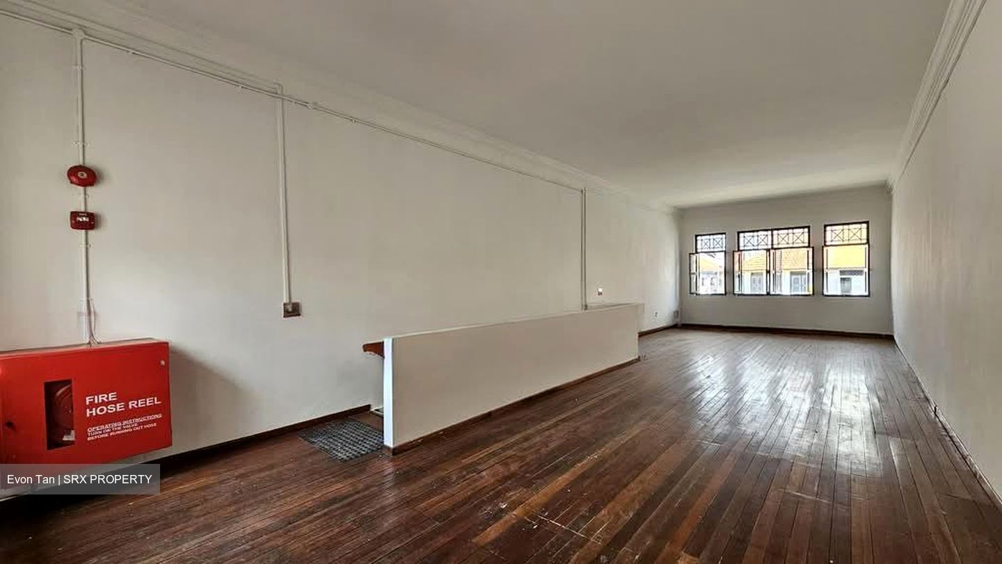 Geylang Road (D14), Shop House #528133911